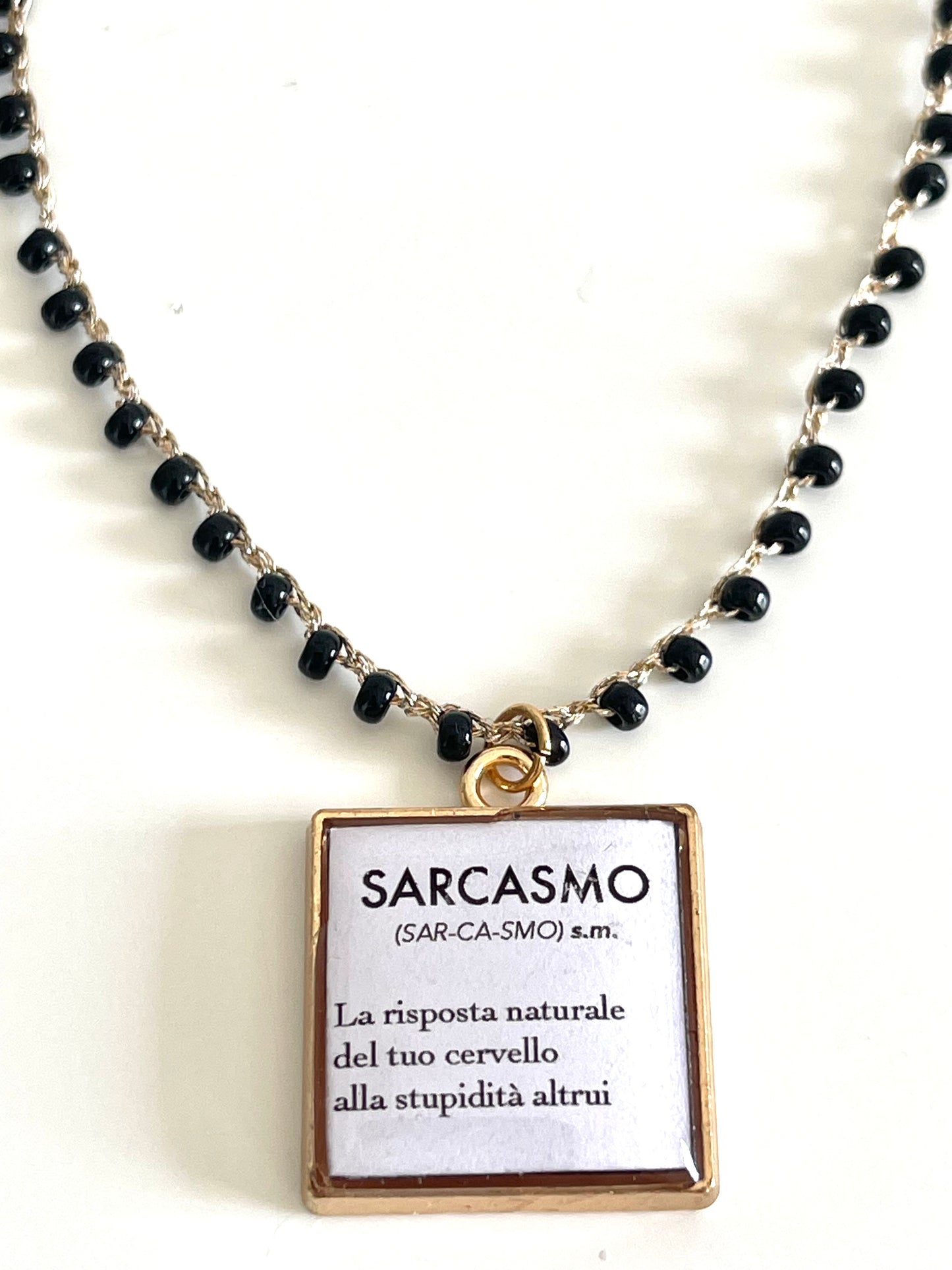 Collana “SARCASMO”