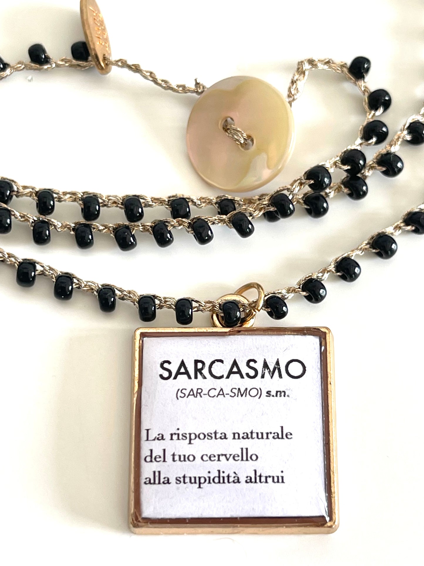 Collana “SARCASMO”