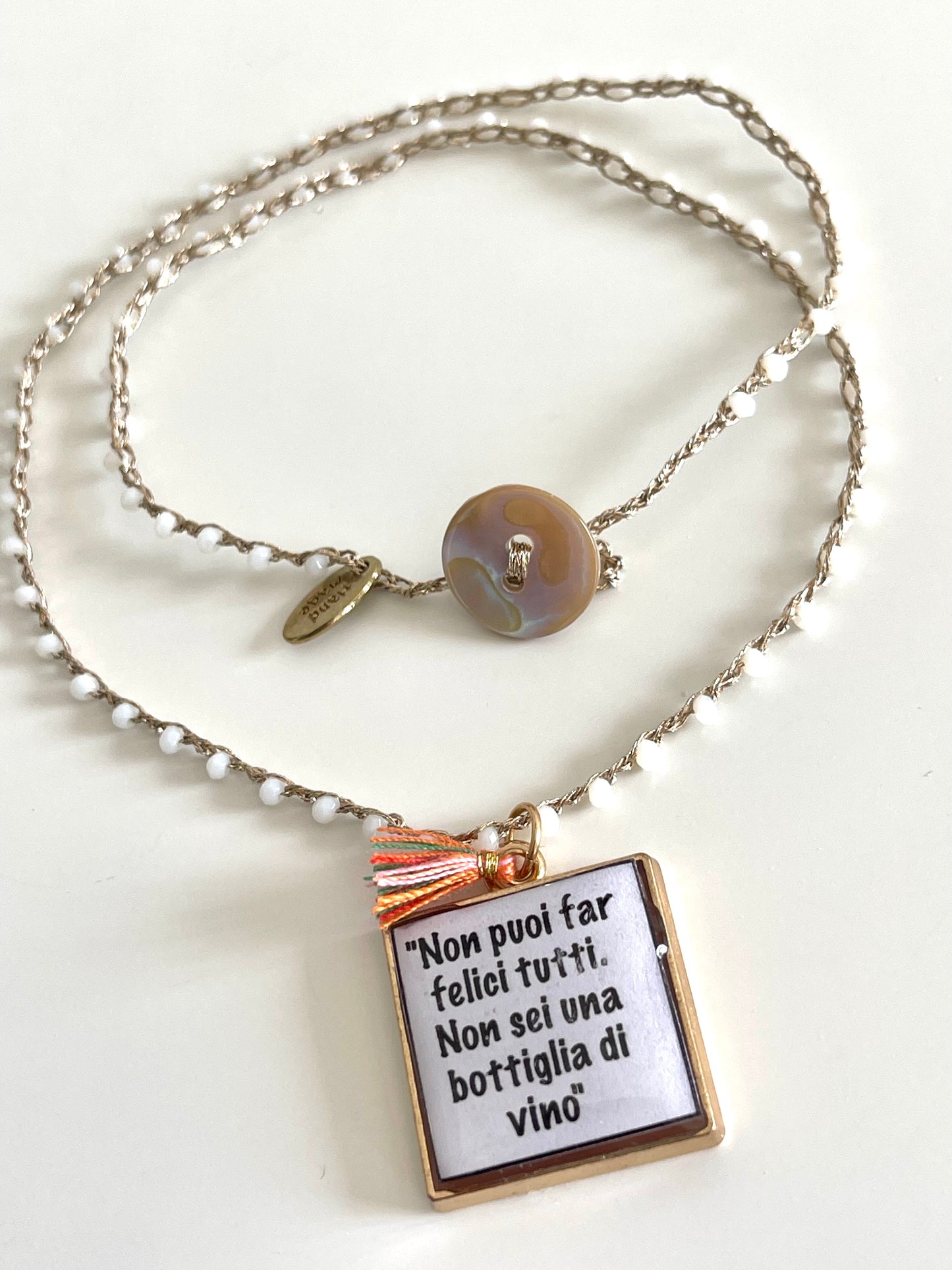 Collana “NON PIOI FAR FELICI TUTTI”